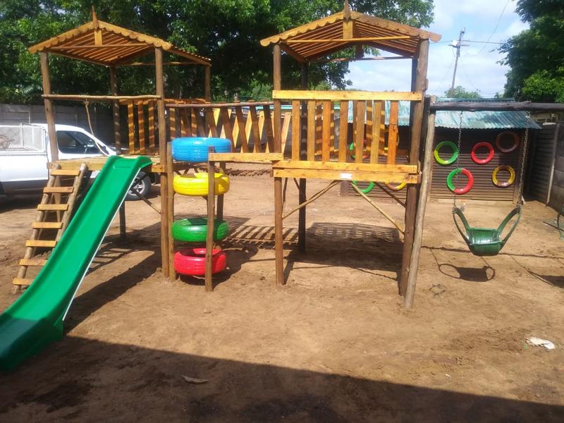 Jungle Gym Unit