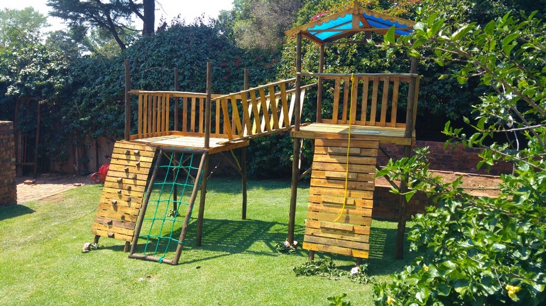 Jungle Gym Unit